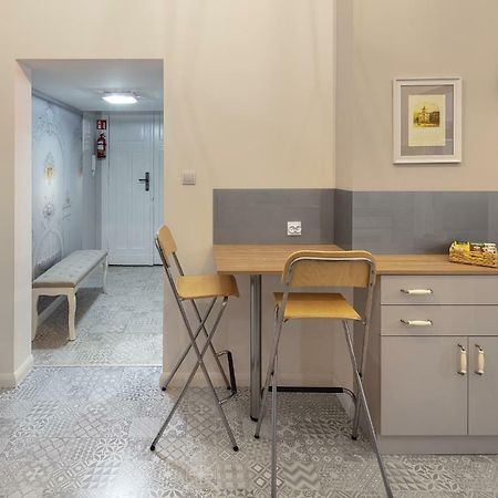 Apartamenty U Tuwima Lodz  Luaran gambar