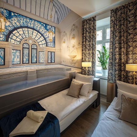 Apartamenty U Tuwima Lodz  Luaran gambar