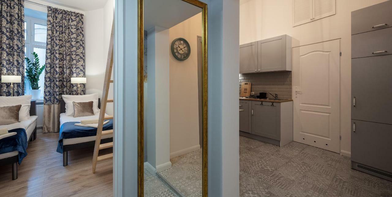 Apartamenty U Tuwima Lodz  Luaran gambar