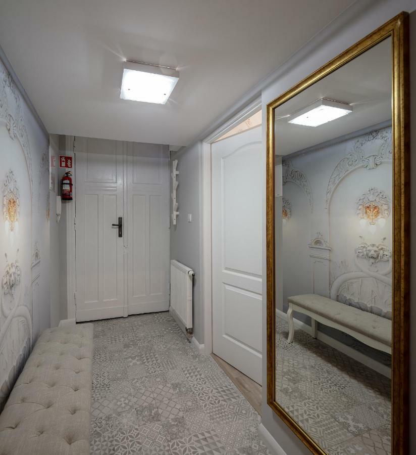 Apartamenty U Tuwima Lodz  Luaran gambar